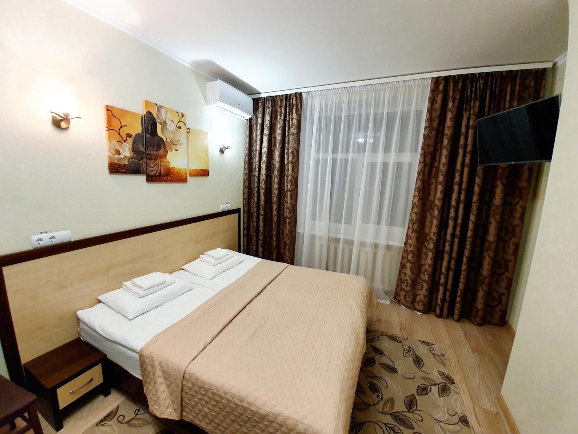 Hotel Sluch Starokostyantyniv Pokoj fotografie