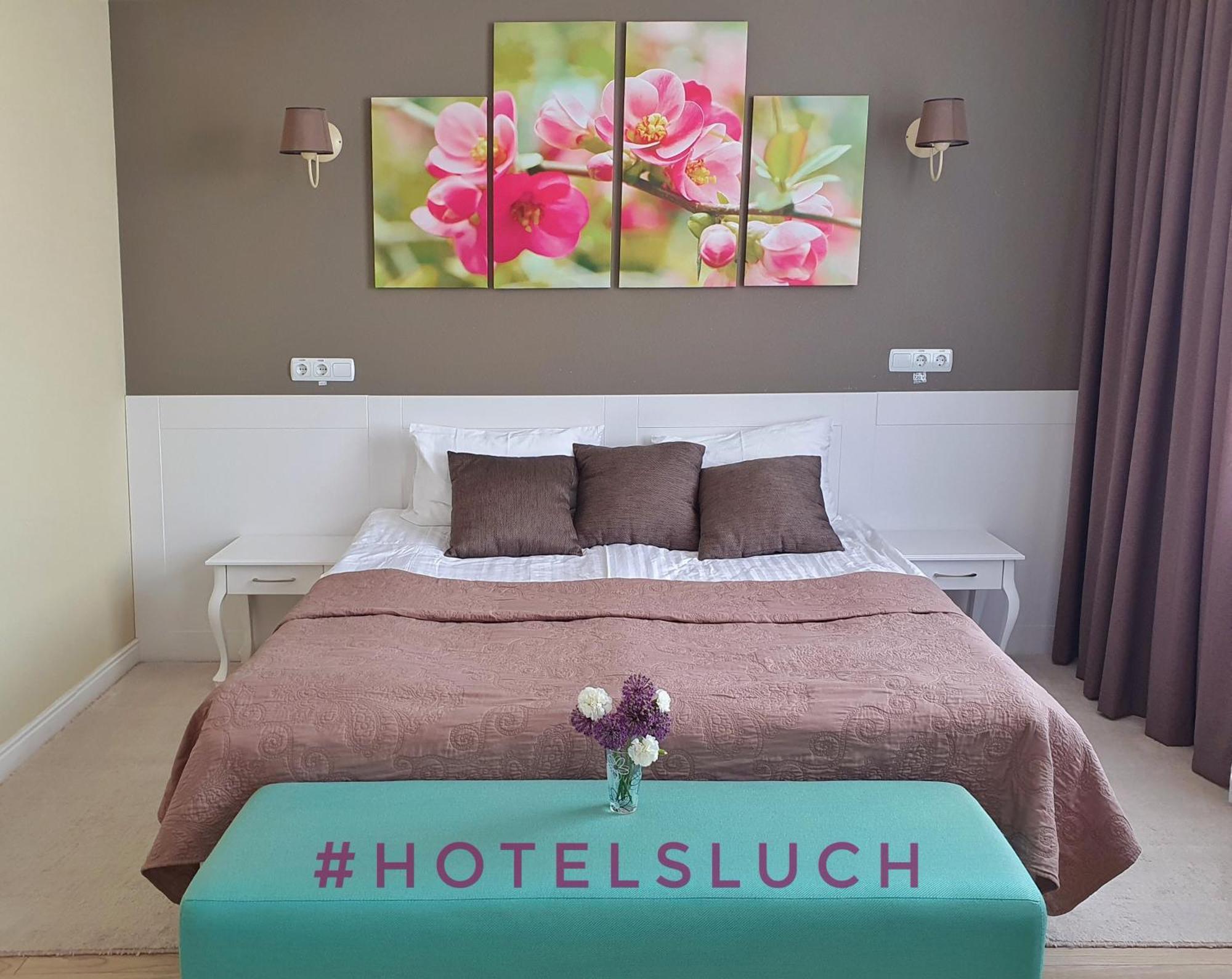 Hotel Sluch Starokostyantyniv Exteriér fotografie