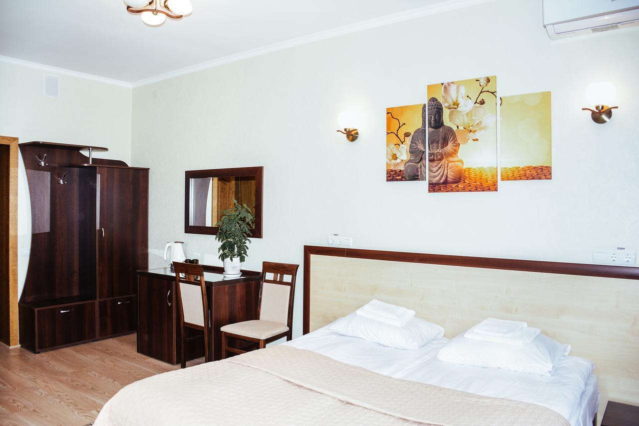 Hotel Sluch Starokostyantyniv Exteriér fotografie